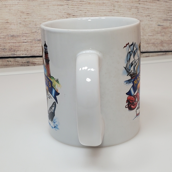 ❌️SOLD❌️ Massachusetts vintage coffee mug - Picture 2 of 5